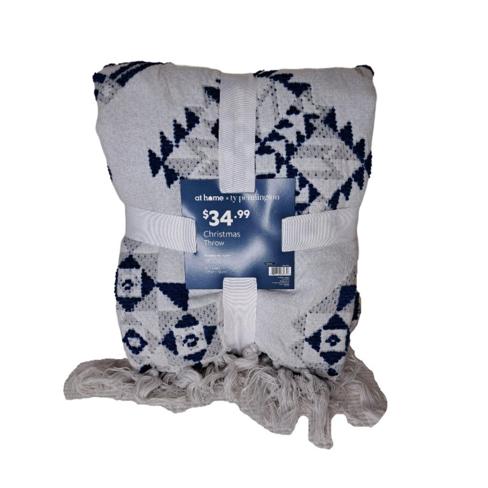 NWT Ty Pennington Grey & Navy Jacquard Throw Blanket 50" x 60"